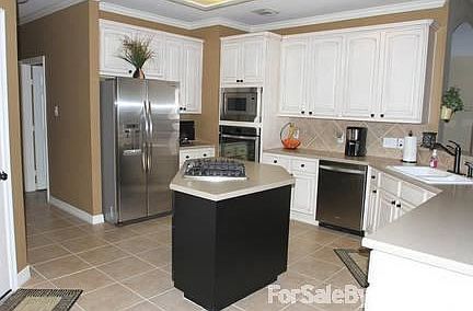 3rd image of 11606 Breckan Ct