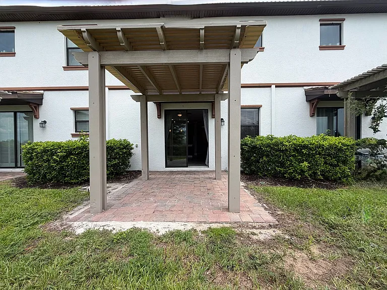 1344 Royal Saint George Blvd — Photo 30