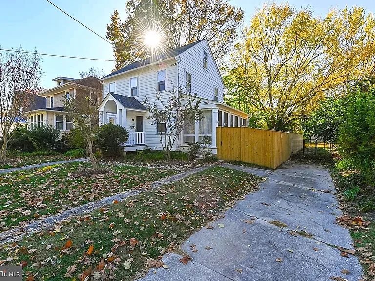 222 Mount Vernon Ave — Photo 4