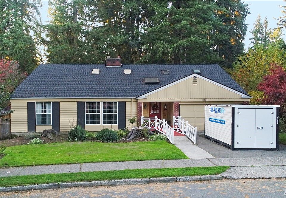 2nd image of 14209 117th Pl NE