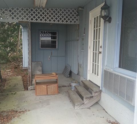 2nd image of 7428 Riverview Dr