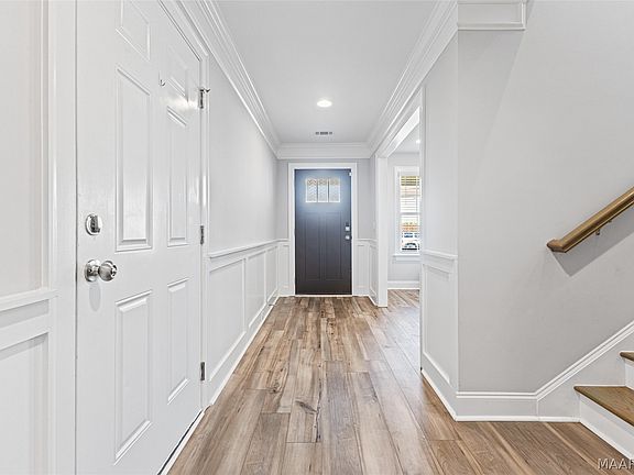 5th image of 9348 Charley Ln
