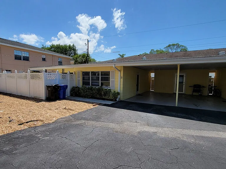 505 Manatee Ct. — Photo 15