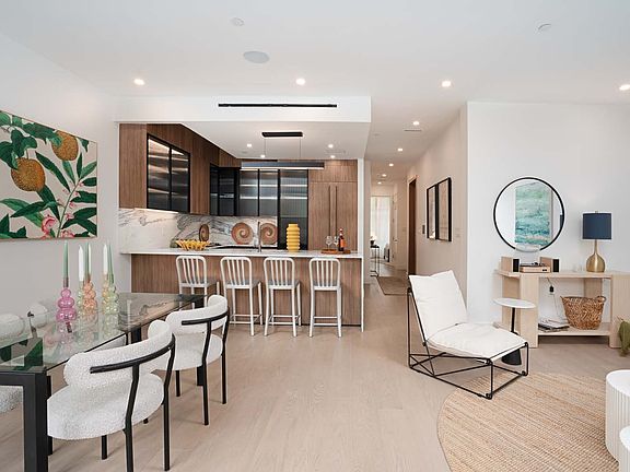 5th image of 58 Dupont St #2