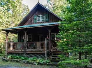 10126 Woodgate Rd, Woodgate, NY 13494