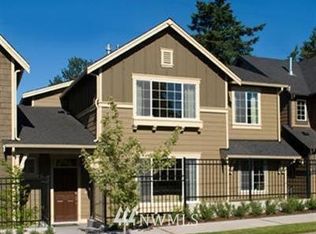 18713 101st Ave NE #8, Bothell, WA 98011