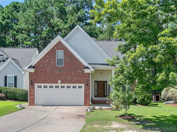 25 London Way, Spring Lake, NC 28390