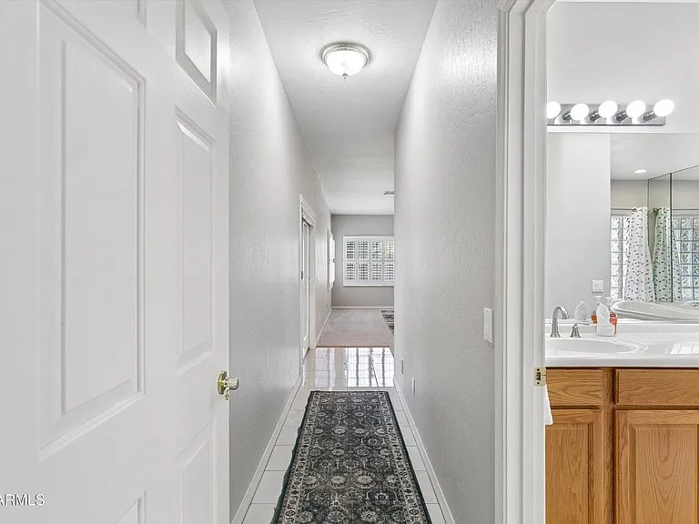 8611 W Foothill Dr — Photo 53