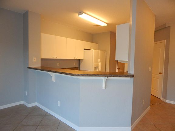 4th image of 1306 Weeping Willow Ct