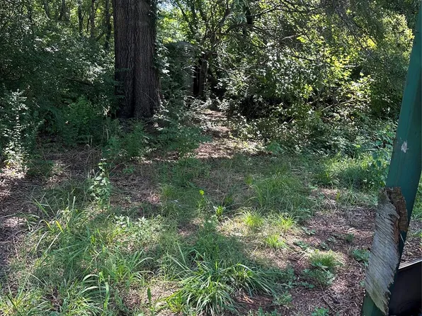 305 Harmon St, Forest City, NC 28043