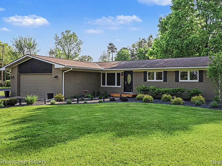 2572 Ridge Rd — Photo 20