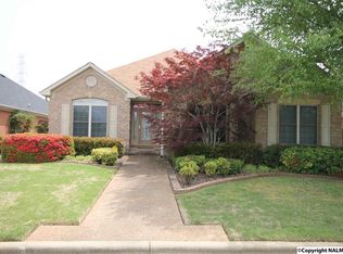 908 Parkside Ct SE, Decatur, AL 35601