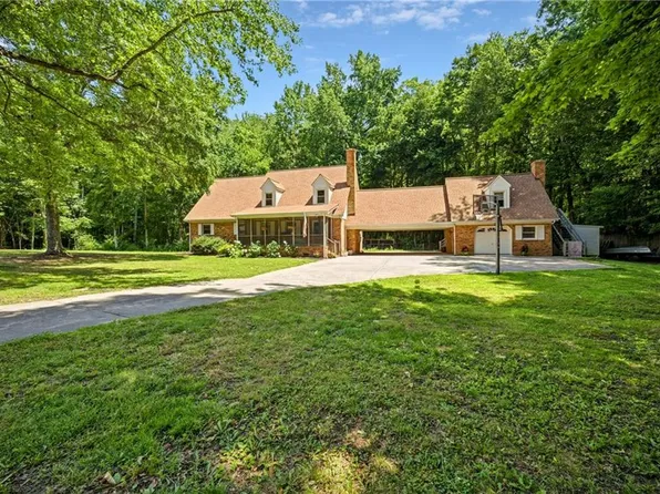 735 Daniels Rd, Corapeake, NC 27926