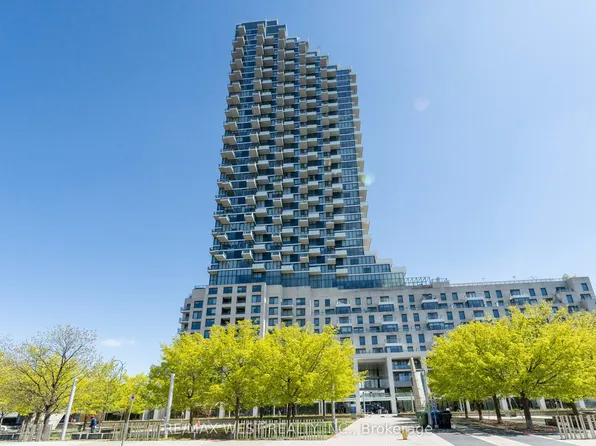 16 Bonnycastle St #2002, Toronto, ON M5A 0C9