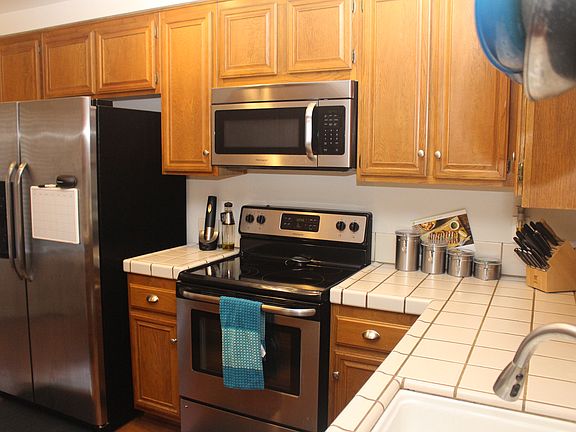5th image of 8894 Highwood Dr Unit C