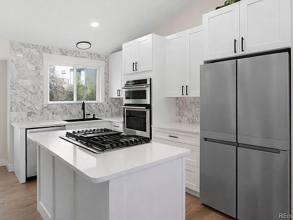 2nd image of 613 N Brentwood Court