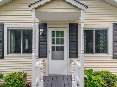 1018 Bloner Pkwy, Fox River Grove, IL, 60021