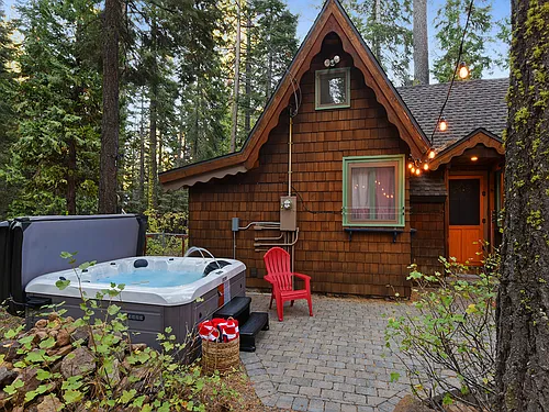 360 Sugar Pine Rd Photo 1