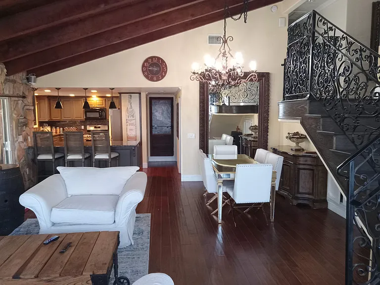 356 S Mohler Dr #A — Photo 23