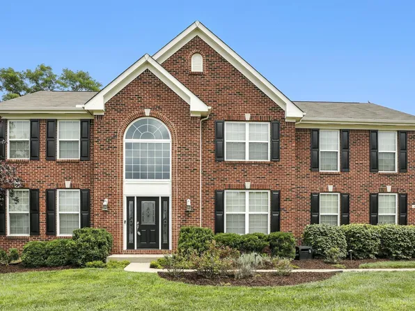 605 Coleberry Ct, Cleves, OH 45002