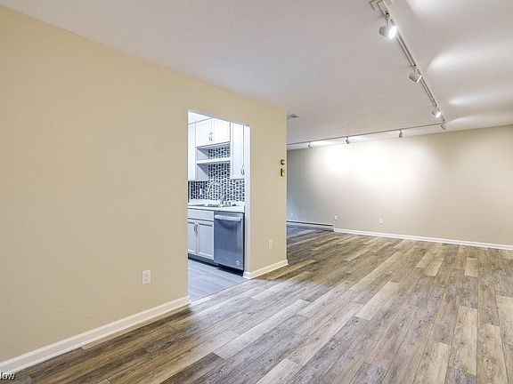 3rd image of 3066 Kent Rd APT 102