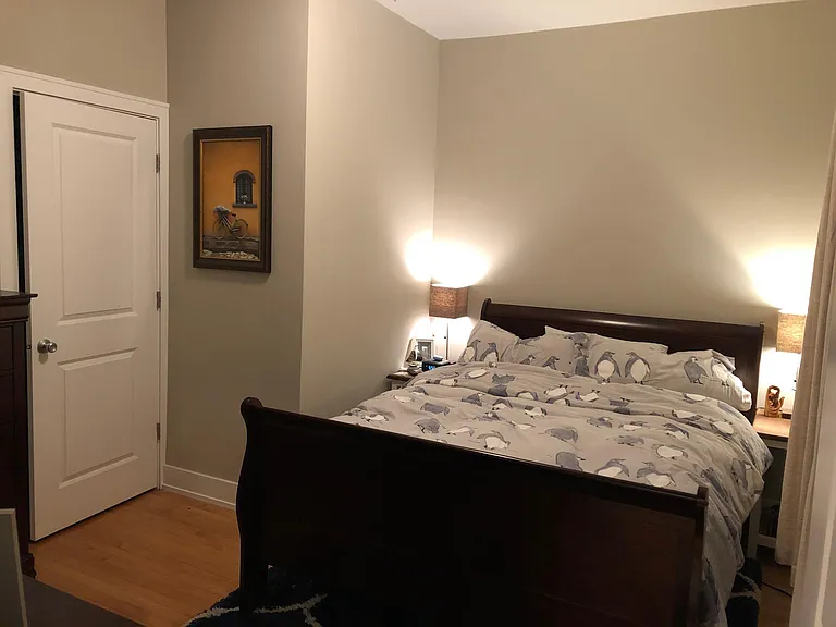 1021 N Western Ave #2 — Photo 5