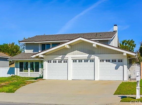 4th image of 15863 Las Palmeras Ave