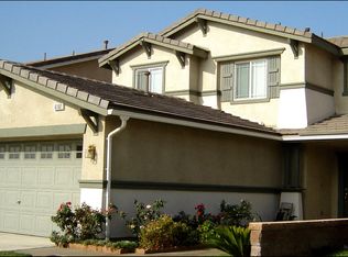 6102 Redlands Ln, Fontana, CA 92336