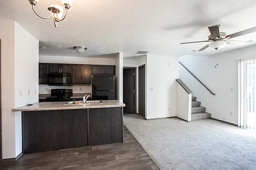 Willows East Commons Photo 1