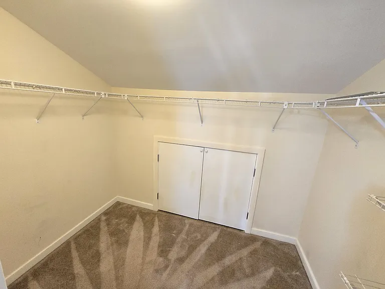 608 S Washington St — Photo 26
