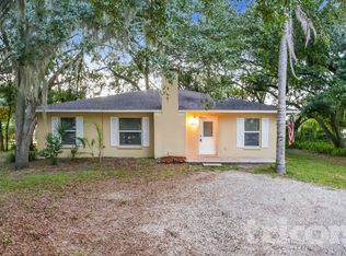 1809 Avon St, Plant City, FL 33563