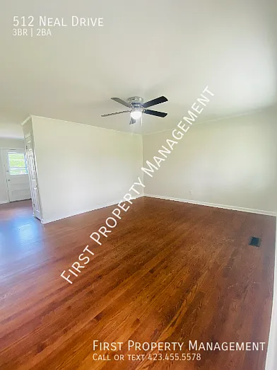 512 Neal Dr — Photo 2