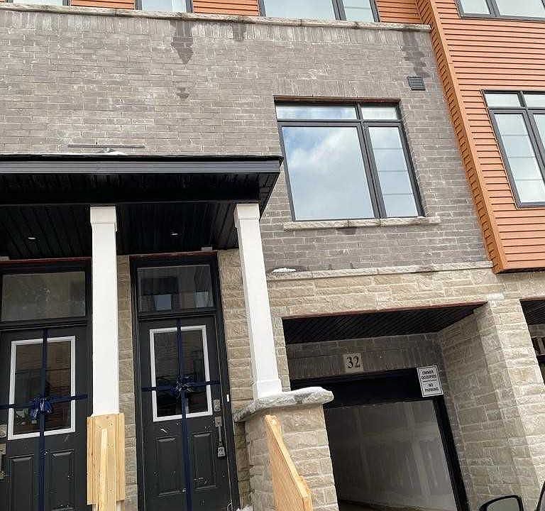 2nd image of 461 Blackburn Dr #32