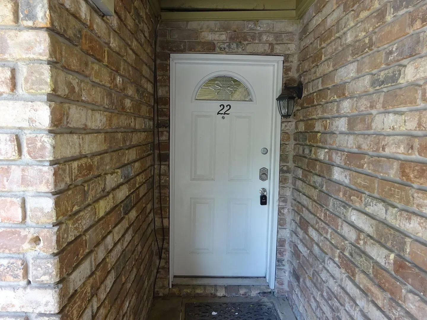 Beautifull Updated Condo for Lease | 2 Bed, 1 Bath | 1,060 Sq Ft | Chapel Run Community | — Photo 3