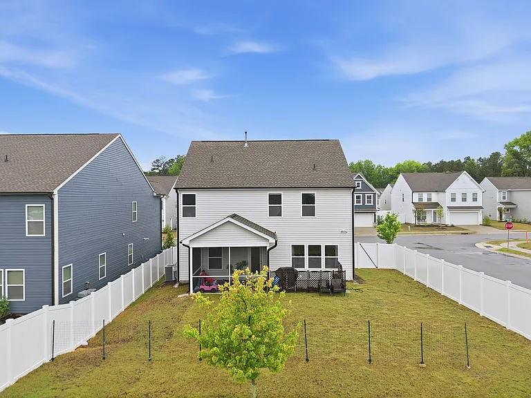 1401 Addison Lake St — Photo 37