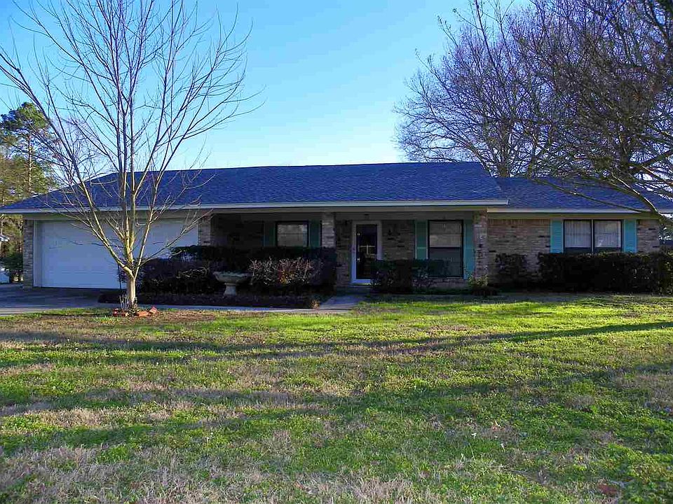 1st image of 108 Heights Park Dr