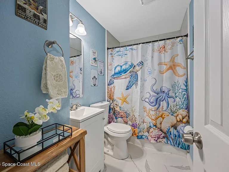 224 Grant Ave — Photo 12