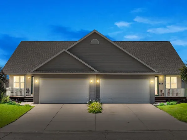 663 Garfield Ave, Evansville, WI 53536