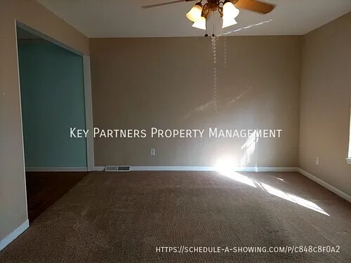 8914 Gillette St — Photo 4