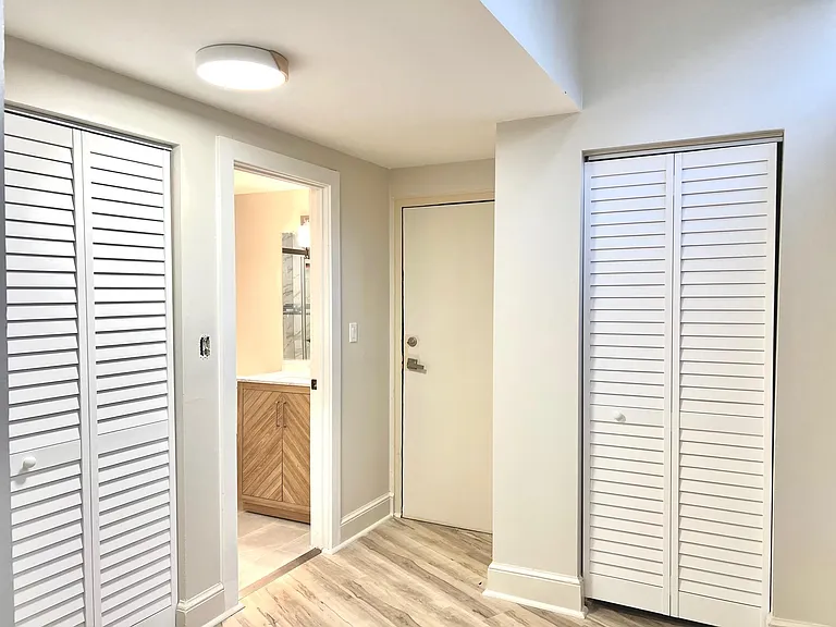 456 Bingaman St #1B — Photo 4
