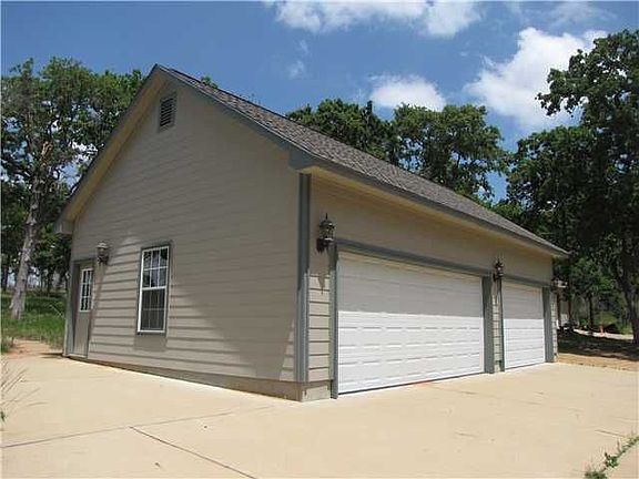 2nd image of 139 Colovista Dr