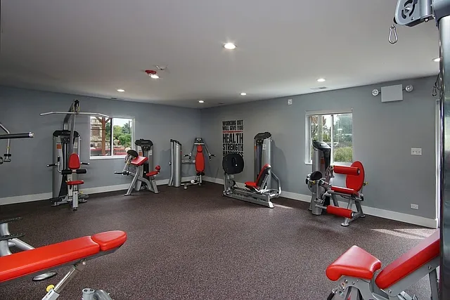 1532 Westminster Dr #108 — Photo 9