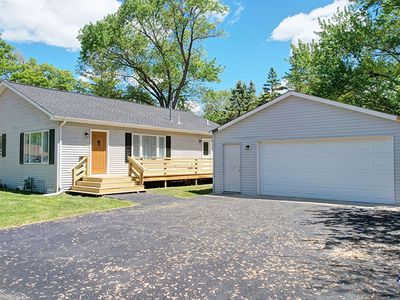 35647 N Grove Ave, Ingleside, IL, 60041