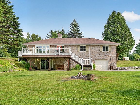 3rd image of 44 Shellwood Shores Ave