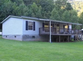 290 Barnett Run Rd, Birch River, WV 26610