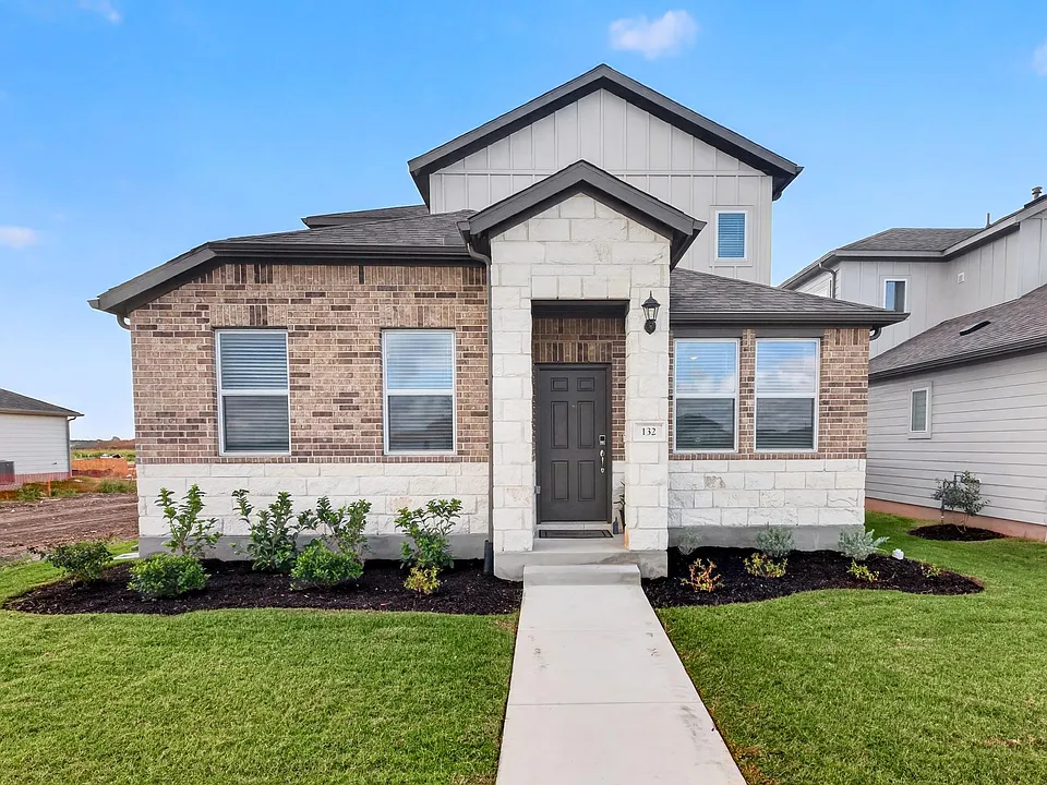132 Christy St