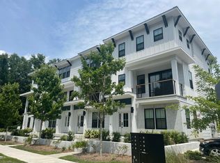 16 Shem Dr, Mount Pleasant, SC 29464
