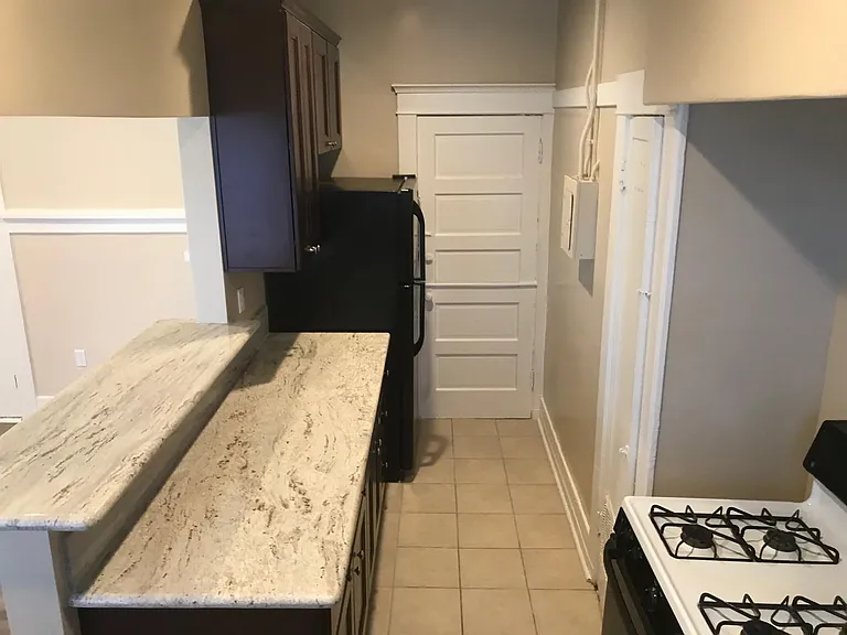 3401 N Mission Rd #8 — Photo 13