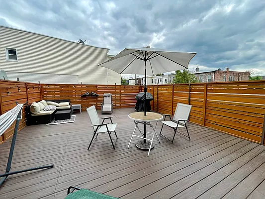 Rented by Oxford Property Group | media 13