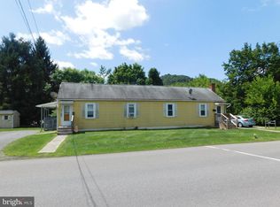205 & 207 Spring St, Lewistown, PA 17044